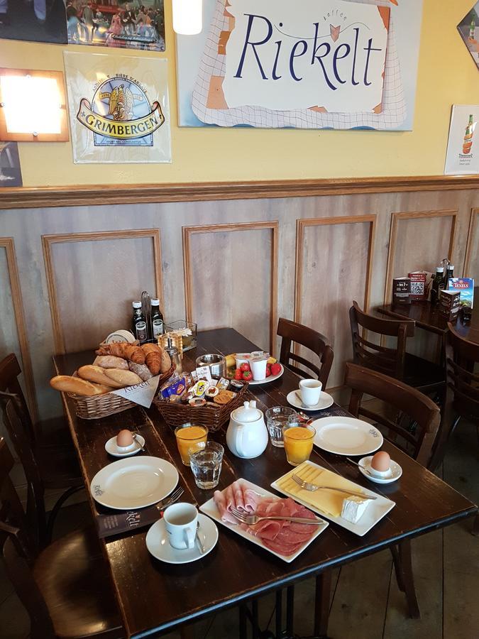 B&B - Eetcafe - Riekelt Gronsveld ภายนอก รูปภาพ